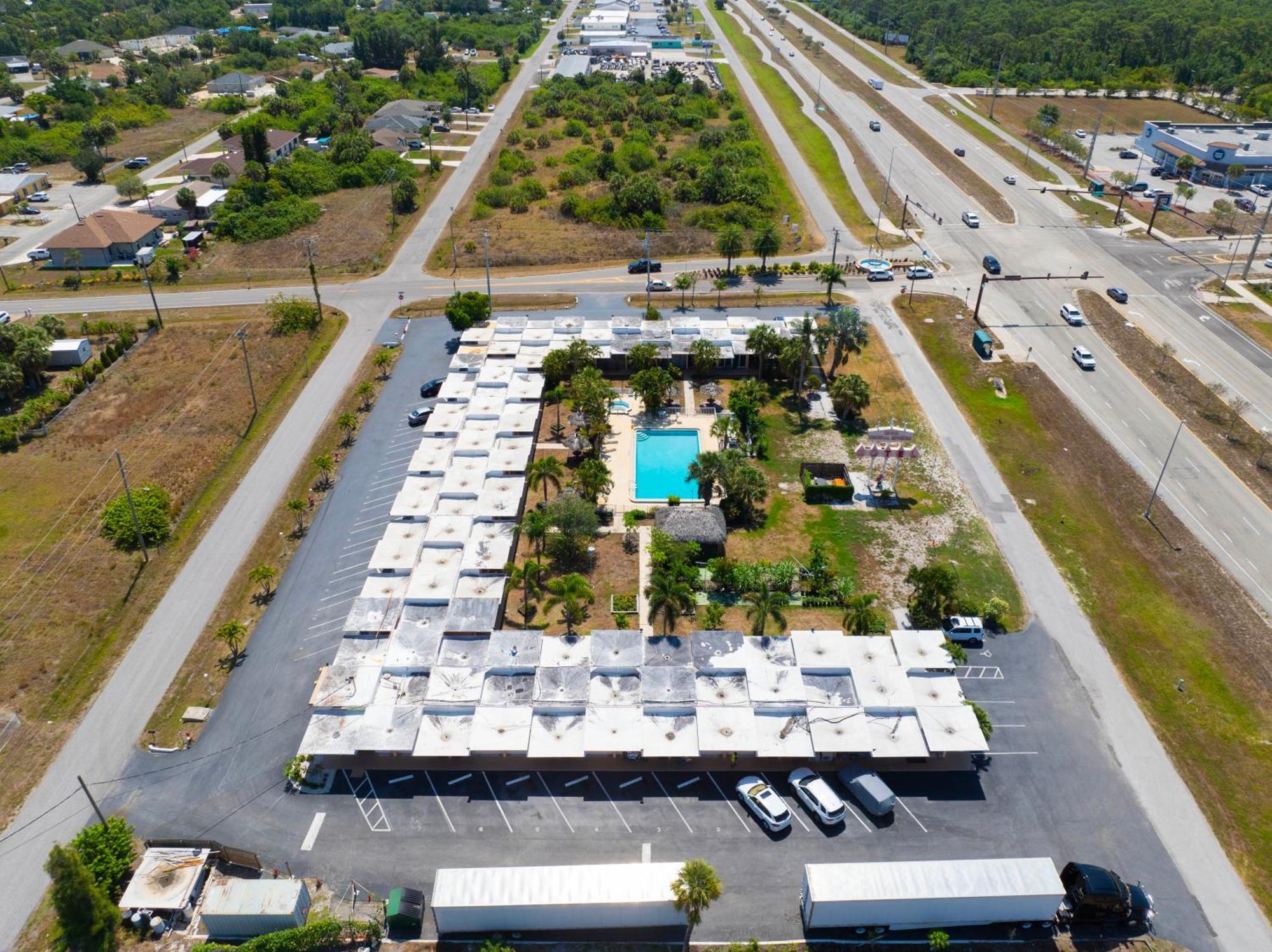 Warm Mineral Springs Motel North Port Exteriér fotografie