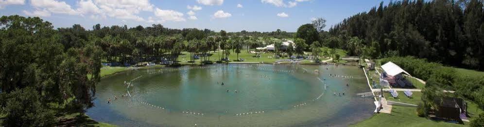 Warm Mineral Springs Motel North Port Exteriér fotografie